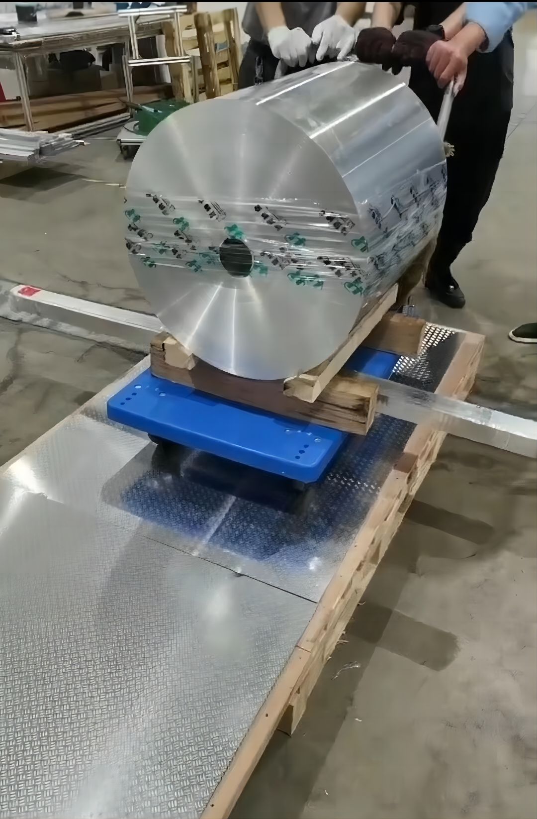 鋁蜂窩闆新應用