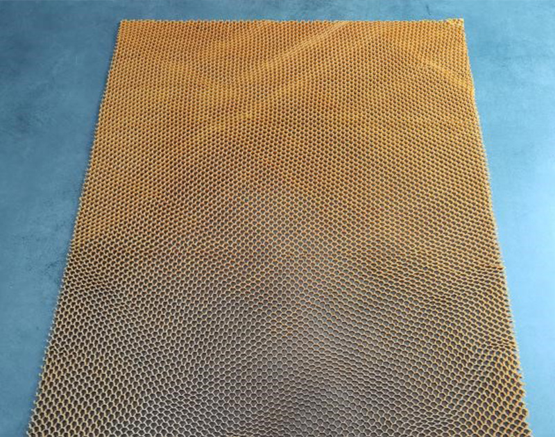 類柔性芳(fang)綸蜂窩芯